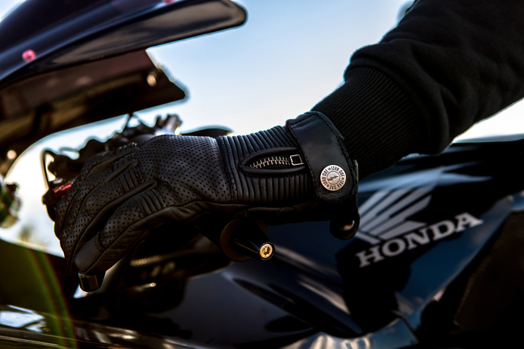 Conoce los diferentes tipos y estilos de guantes para motociclistas