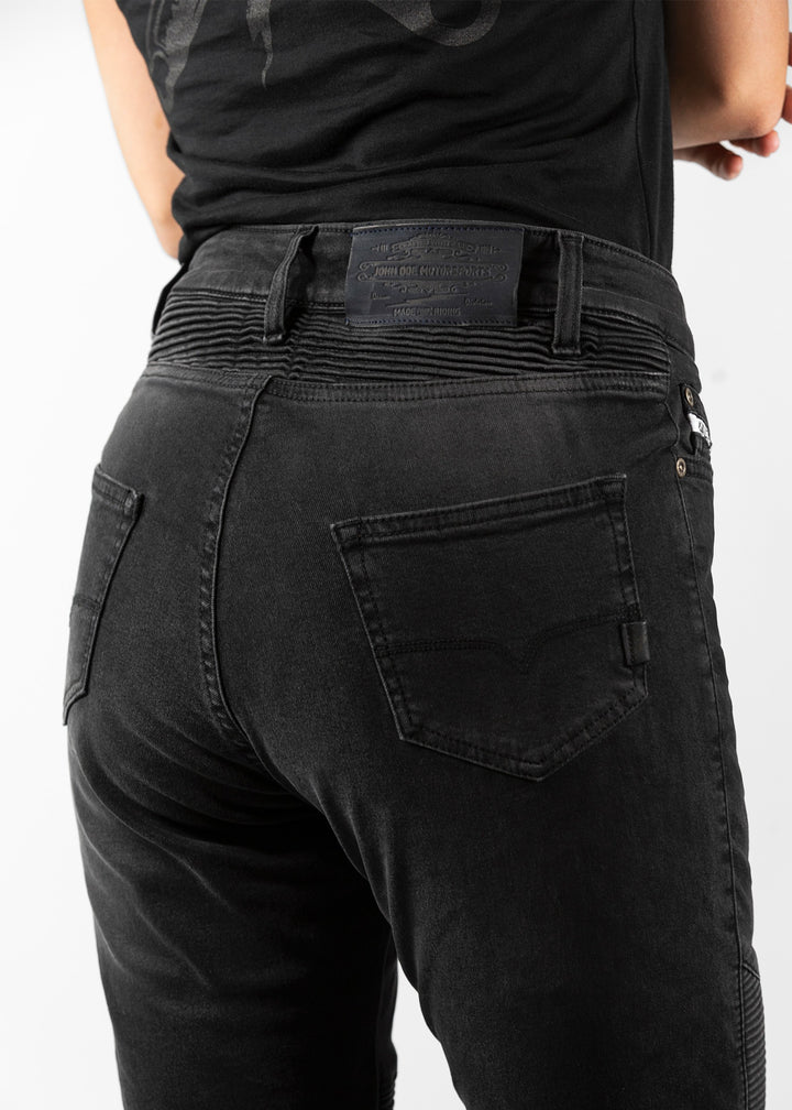 Betty Biker Jeans Estilo Desgastado - Ridejohndoe